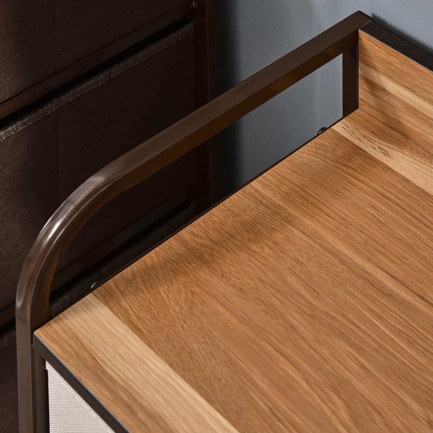 Zini Brown 5 Linen Drawers Dresser With Steel Frame And Wood Top