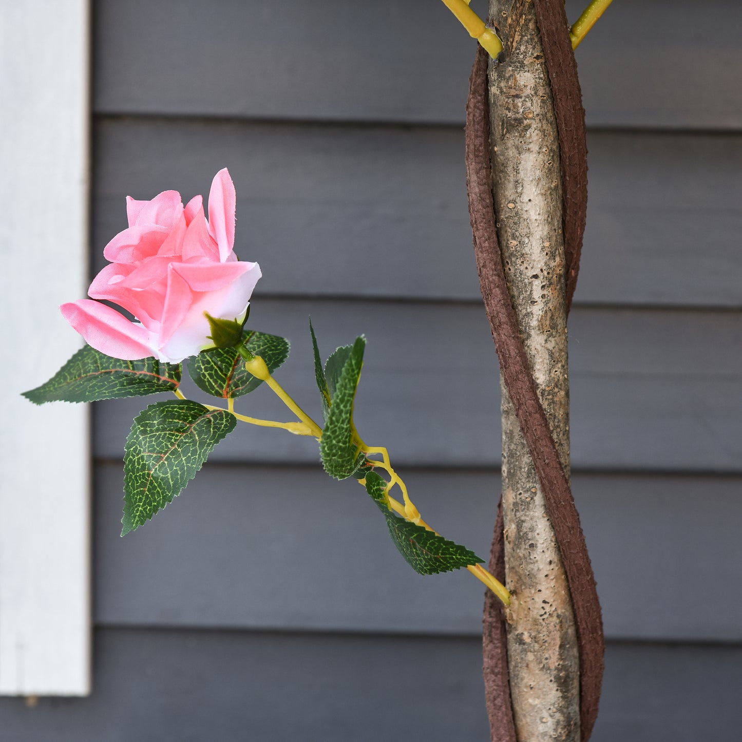 Soni Tami Artificial Pink Rose Flower Display Plant In Pot For Interior Styling