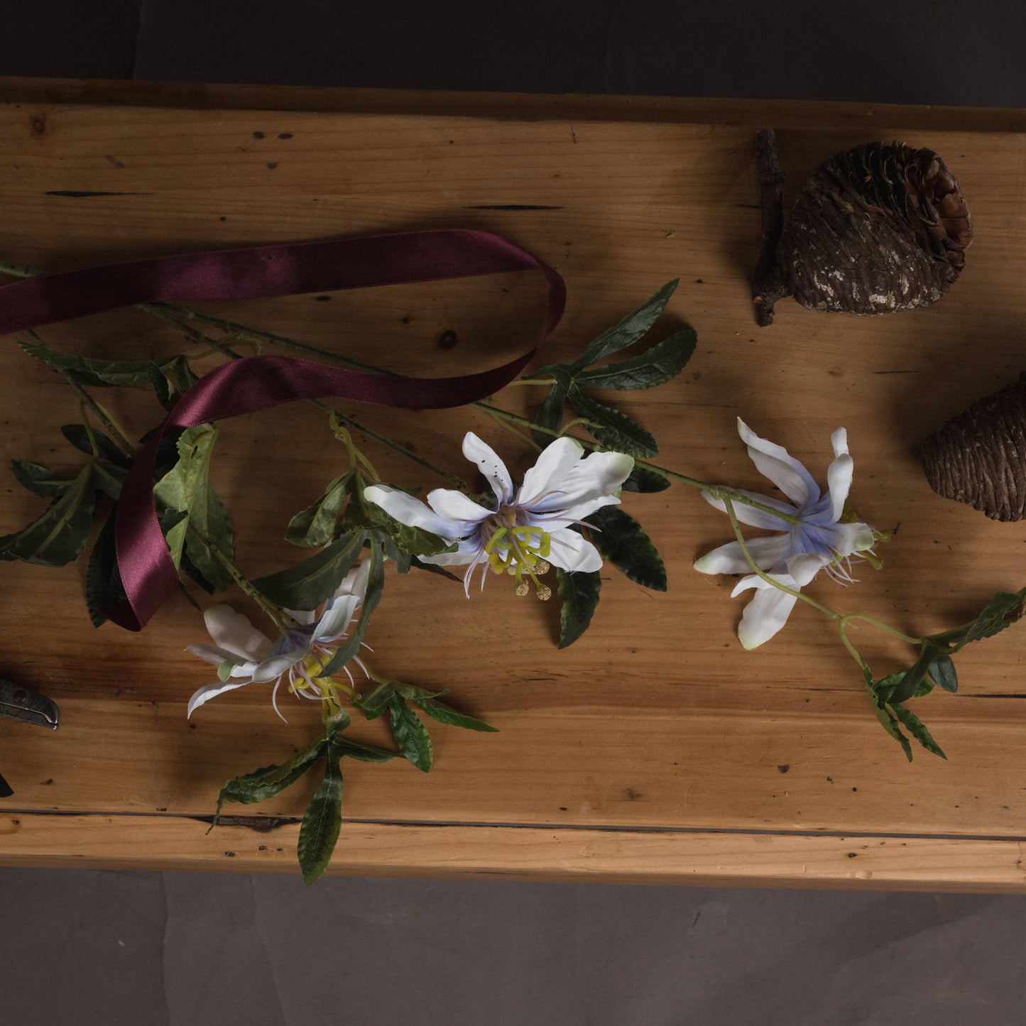 Set of 3 Artificial Flowers Passion Flower Sprays