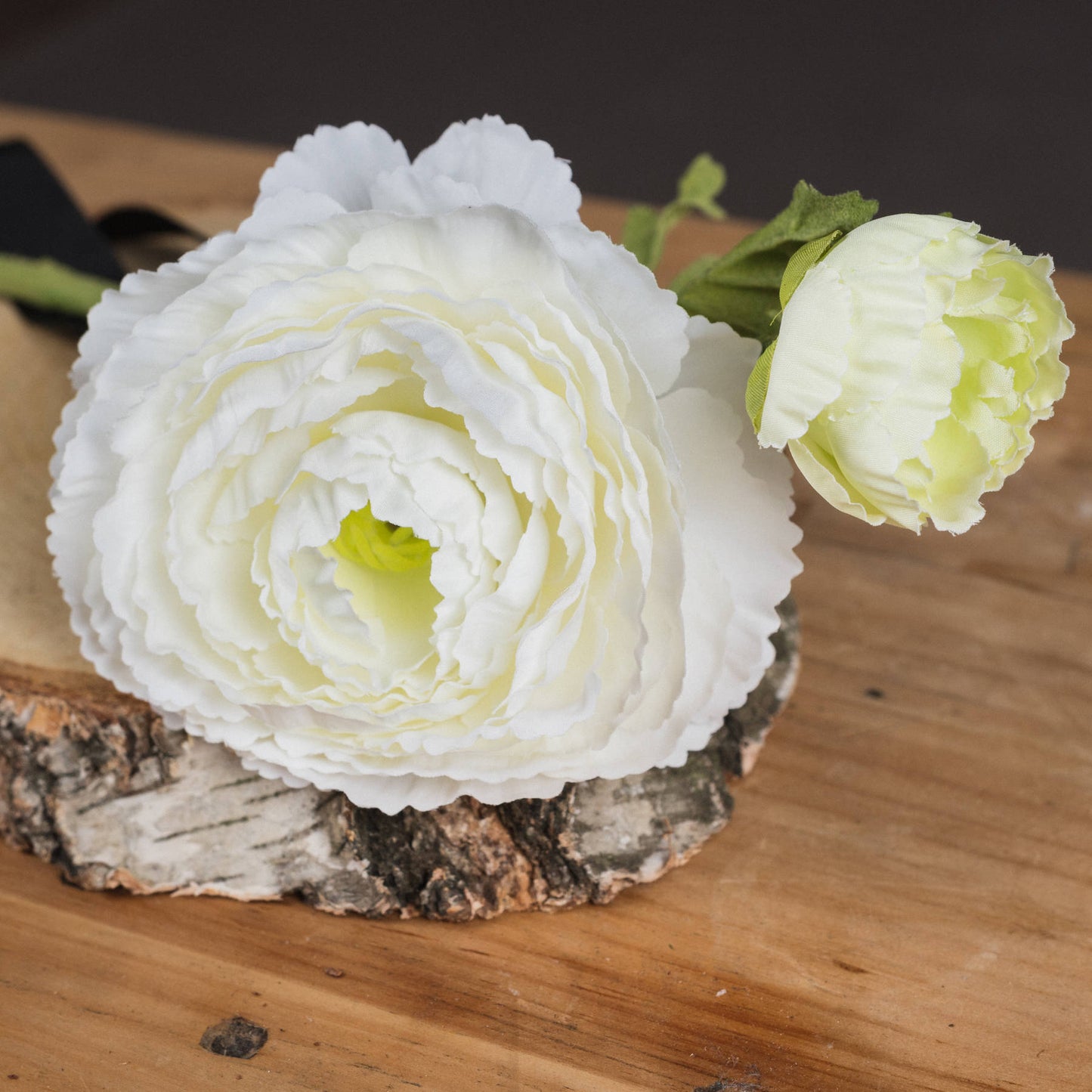 Set of 3 Artificial Flowers White Ranunculus Spray