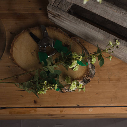 Set of 3 Artificial Flowers Green Wild Meadow Rose Stems