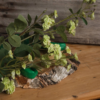 Set of 3 Artificial Flowers Green Wild Meadow Rose Stems