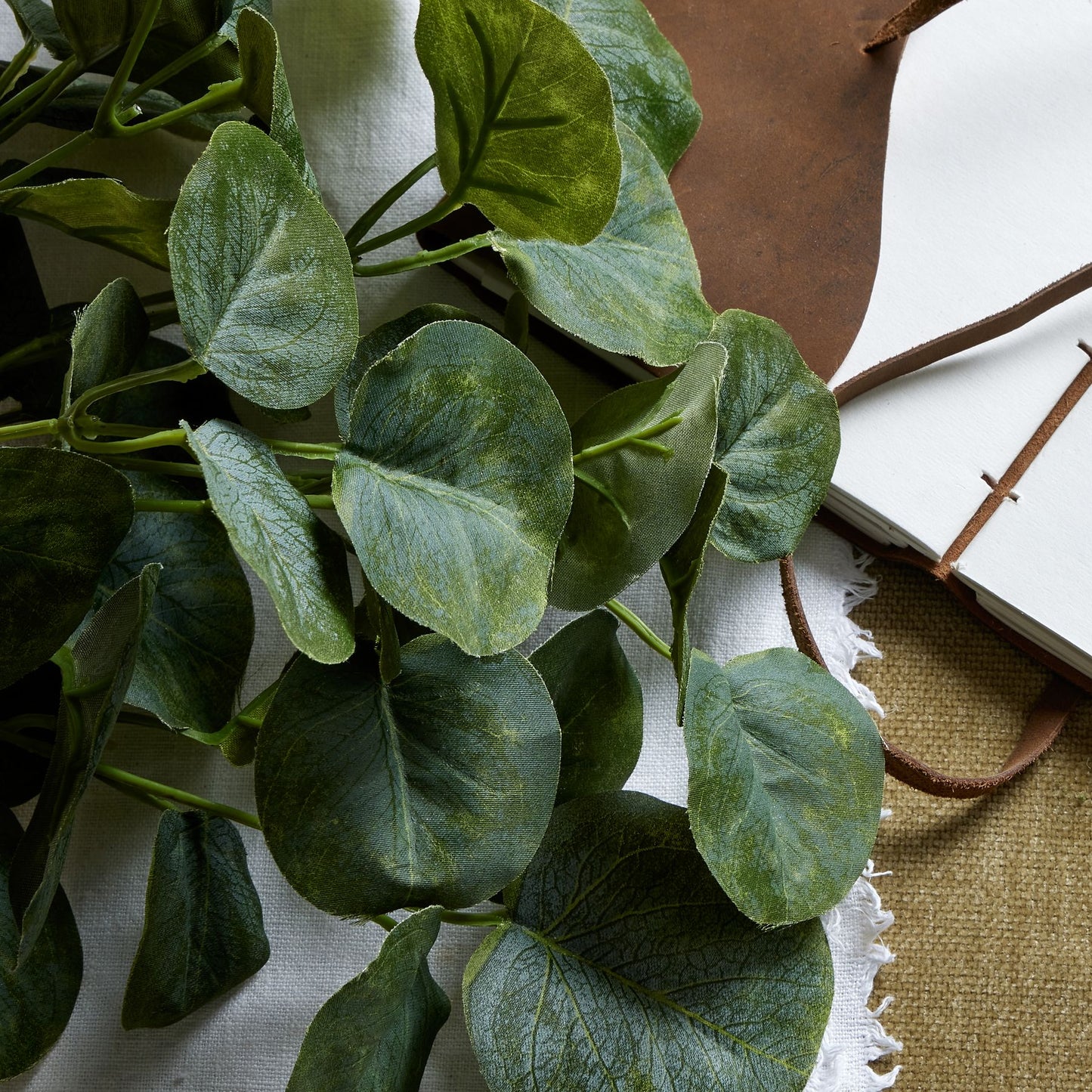 Set of 3 Artificial Flowers Short Eucalyptus Bunches