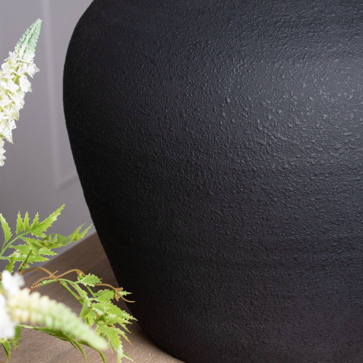 Laurelwood Matt Black Ceramic Vase