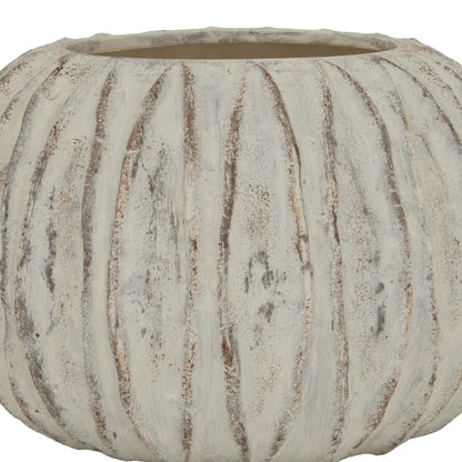 Wildbloom Wide White Ceramic Fin Vase