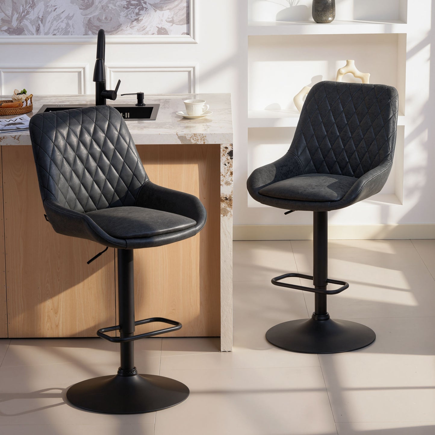 Reta Set Of 2 Black Faux Leather Retro Style Bar Stools