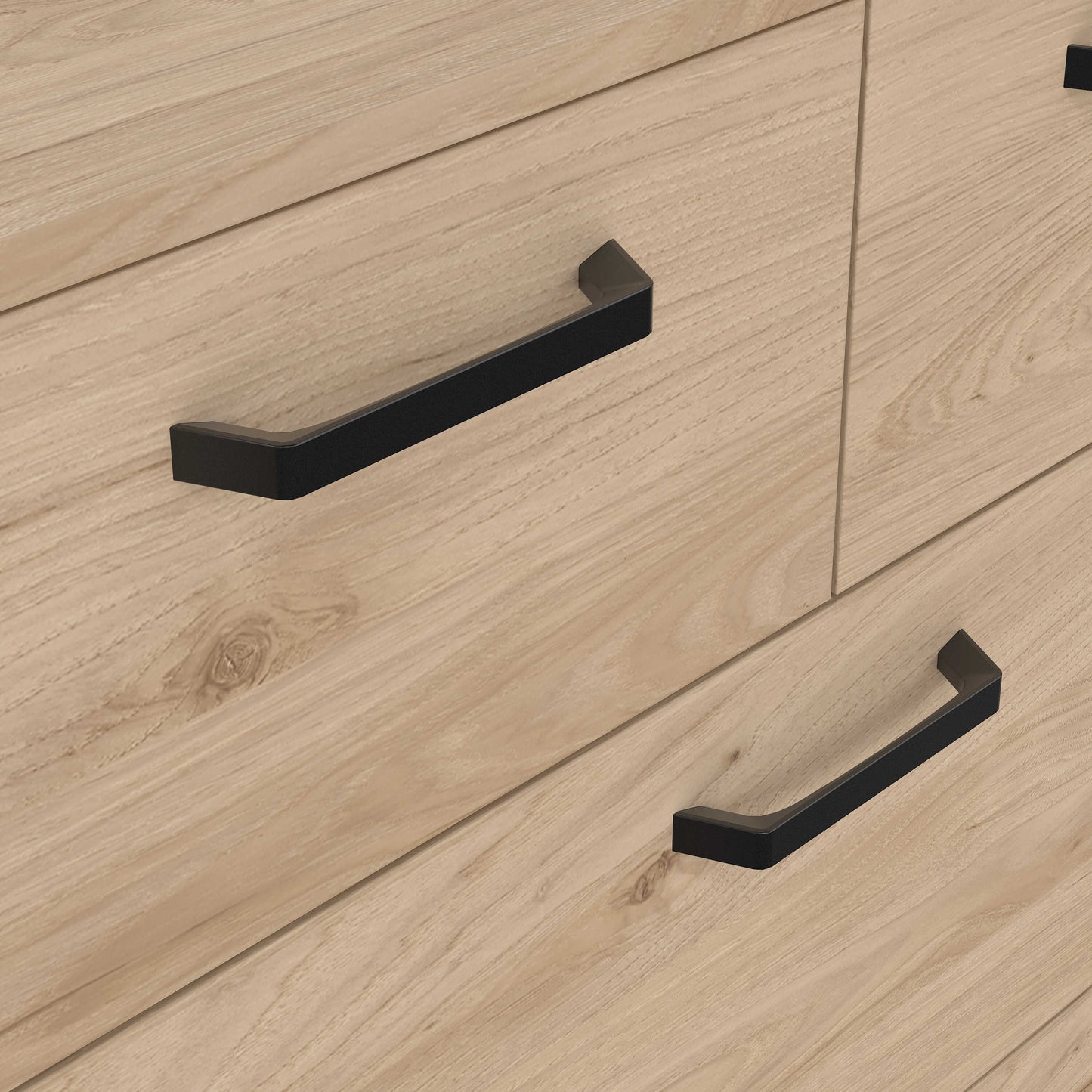 Stuttgart Natural Oak Chest of 5 Drawers Black Metal Handles