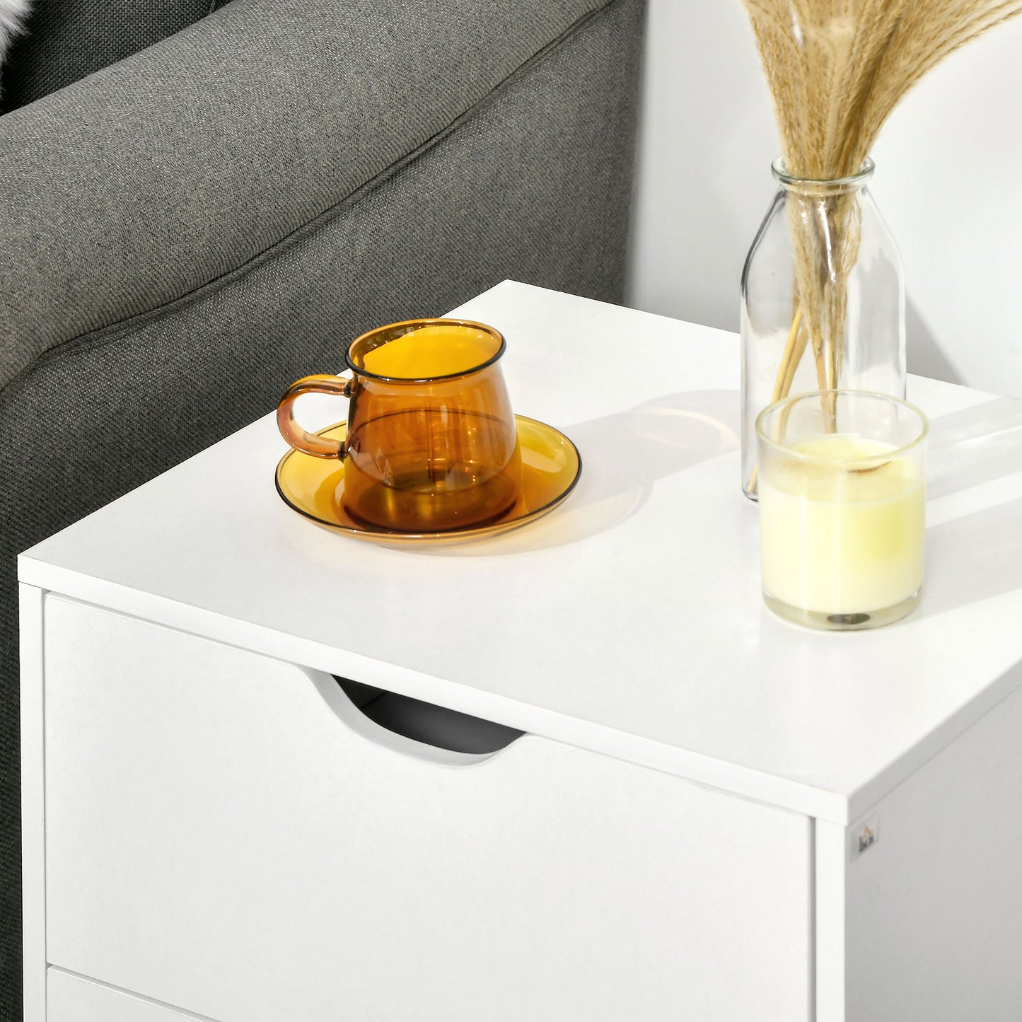 Dodomi Suke White Bedside Table With 2 Drawers And Natural Wood Legs