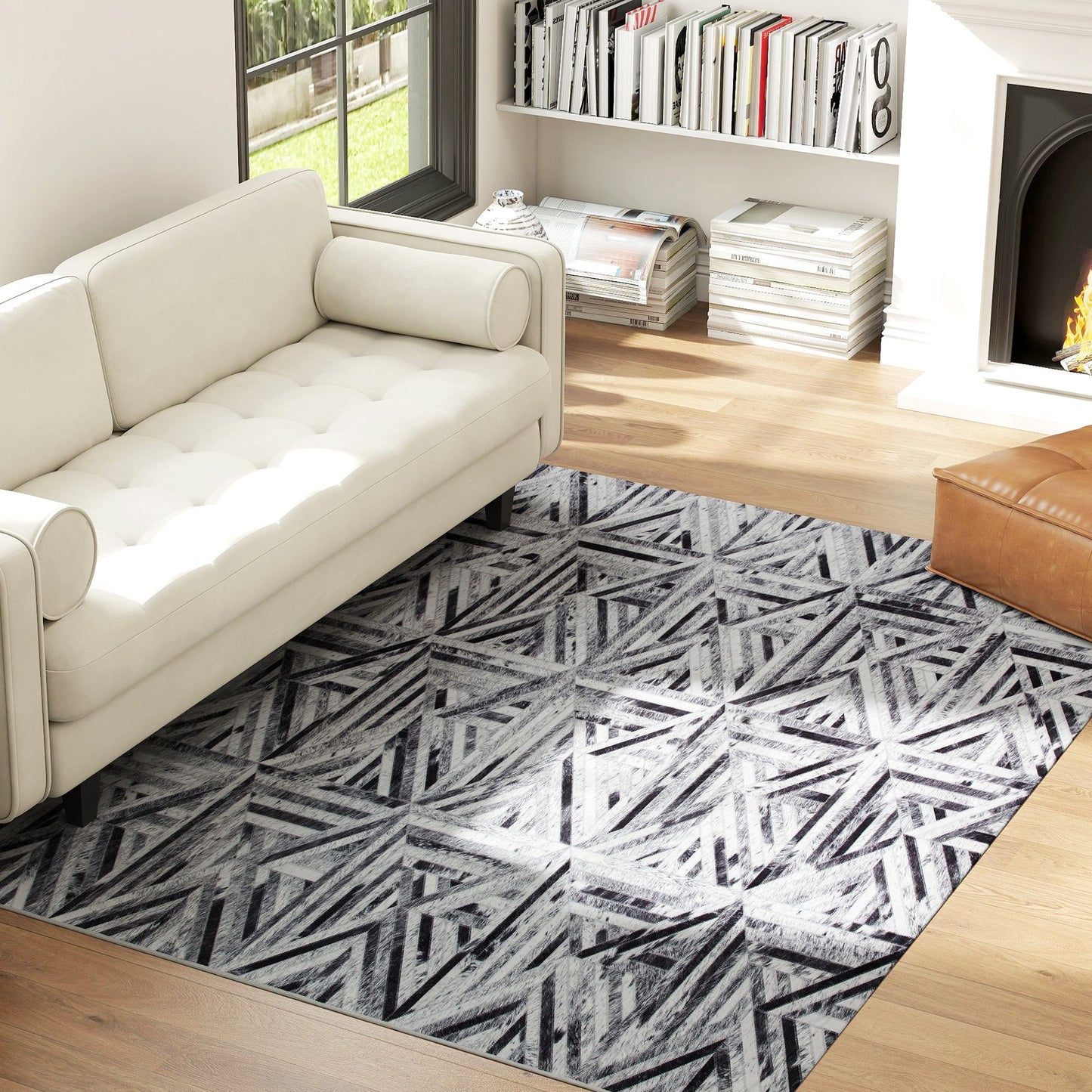 Yolura Lara Chenille Black Triangle Pattern Non Slip Washable Rug 230 x 160 cm