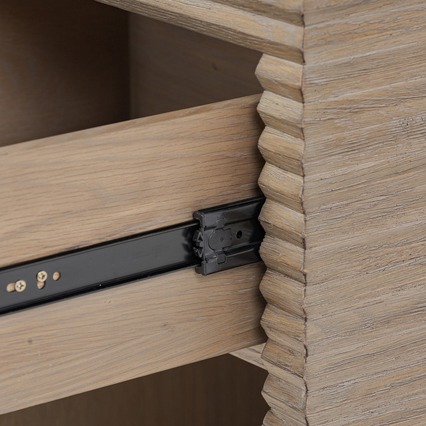 Mandarina Weathered Oak Ribbed One Drawer Bedside Table