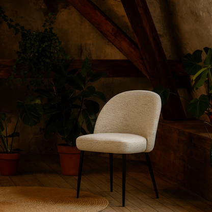 Montsoreau Upholstered White Curved Backrest Dining Chair