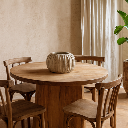 Wildbloom Wide White Ceramic Fin Vase