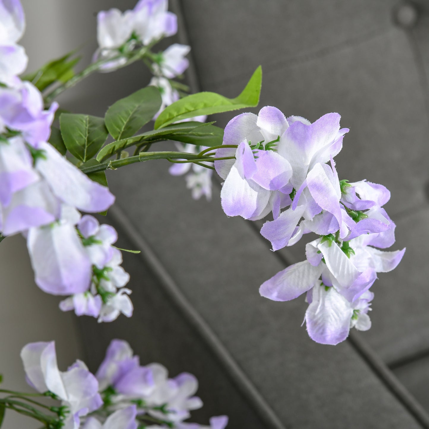 Necoco Set Of 2 Artificial Wisteria Floral Style Plants In Pots H8 100cm