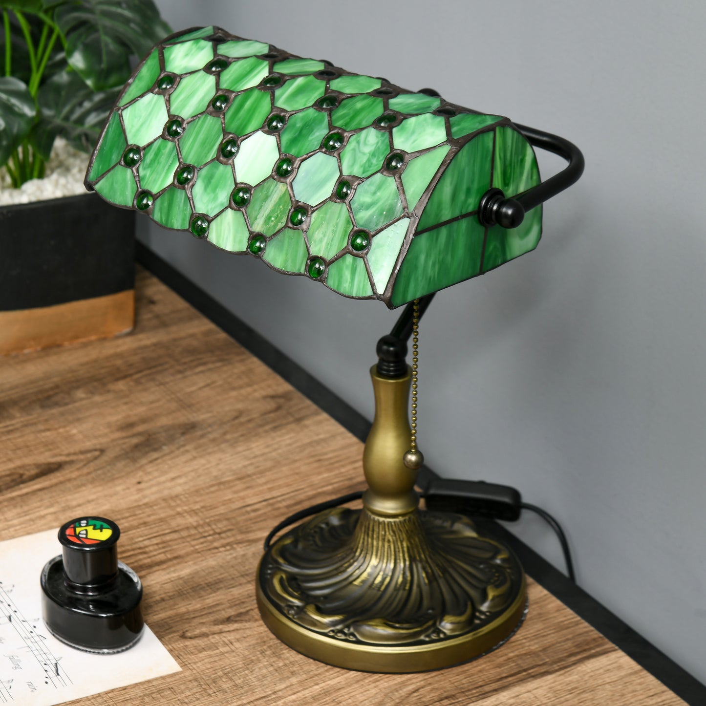 Nofilu Glass And Metal Green Vintage Style Stained Glass Table Lamp