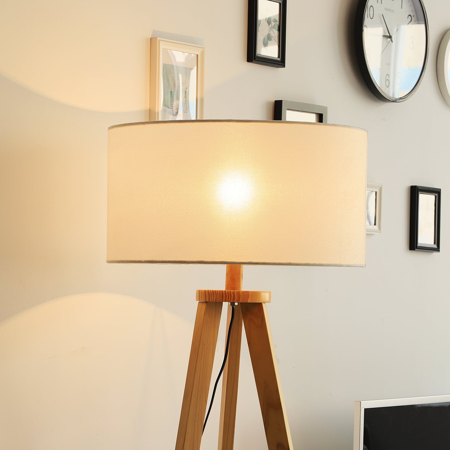 Laravi Natural Wood And Fabric Cream Tripod Floor Lamp With Shelf And Linen Shade 154 cm